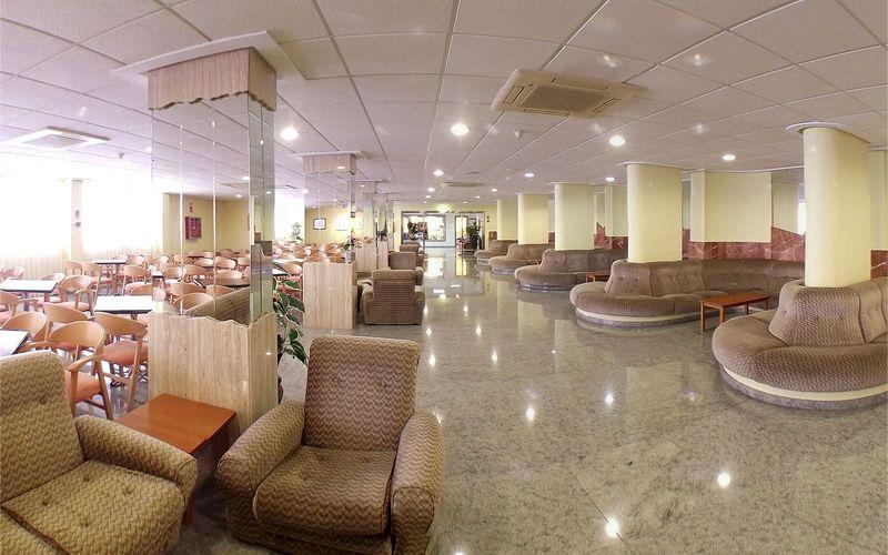 Hotel Caballo De Oro Бенидорм Екстериор снимка