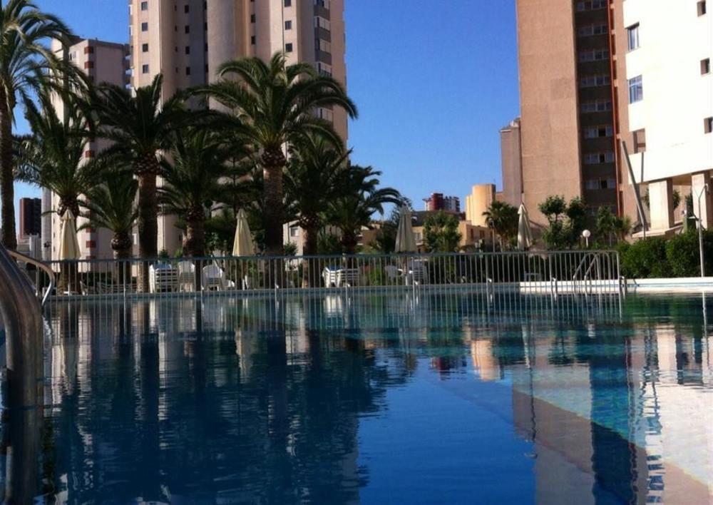 Hotel Caballo De Oro Бенидорм Екстериор снимка